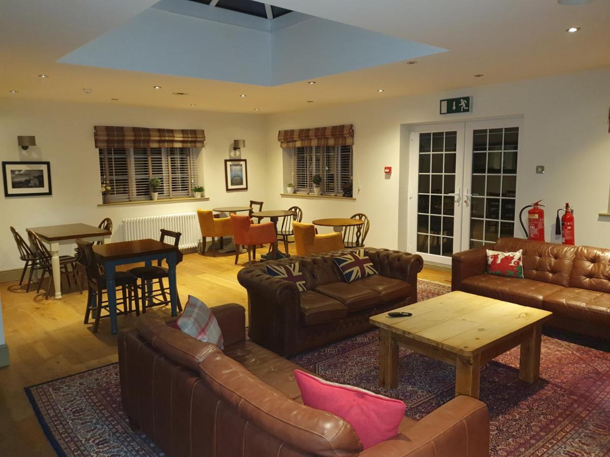 Leafy Lane Guesthouse Amlwch Eksteriør billede